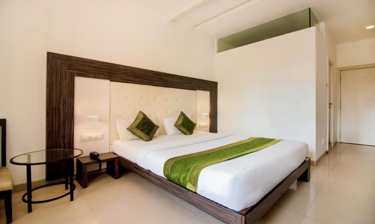 Treebo Trend Golden Nest Hotell Thane Eksteriør bilde