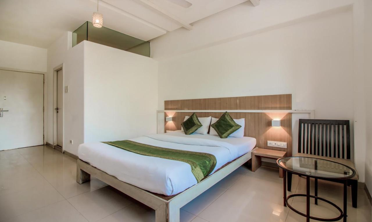 Treebo Trend Golden Nest Hotell Thane Eksteriør bilde
